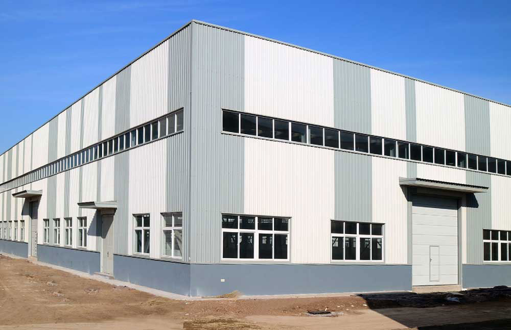 Modern prefabricated steel warehouse